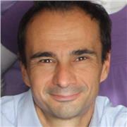 Docente di matematica fisica e informatica con 30 anni di esperienza, impartisce lezioni anche online